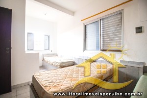 Casa - Térrea com 3 dormitórios (sendo 1 suite(s)) a 200,00 metros praia.