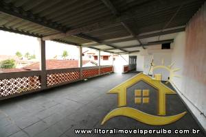 Casa para  no bairro Ribamar, em Peruíbe / SP.