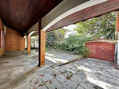 Casa - com Mezanino com 3 quartos (sendo 2 suite(s)) a 600,00 metros praia.
