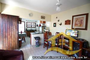 Casa - Térrea com 2 dormitórios (sendo 0 suite(s)) a 900,00 metros praia.