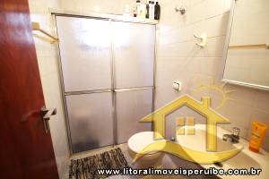 Casa - Térrea com 2 dormitórios (sendo 0 suite(s)) a 900,00 metros praia.