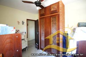 Casa - Térrea com 2 dormitórios (sendo 0 suite(s)) a 900,00 metros praia.