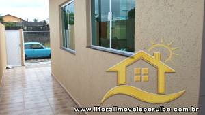 Casa - Térrea com 2 quartos (sendo 1 suite(s)) a 2000,00 metros praia.