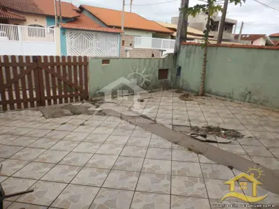 Casa para  no bairro Cidade Nova Peruibe, em Peruíbe / São Paulo.