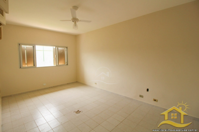 Casa para venda no bairro 29, em Peruíbe / SP.