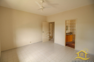 Casa para venda no bairro 29, em Peruíbe / SP.