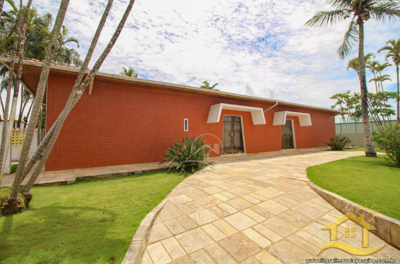 Casa para venda no bairro 29, em Peruíbe / SP.