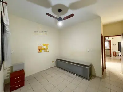 Casa - Sobrado com 4 dormitórios (sendo 4 suite(s)) a 0,00 metros praia.
