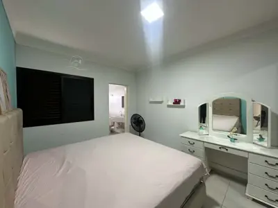 Casa - Térrea com 3 quartos (sendo 3 suite(s)) a 0,00 metros praia.