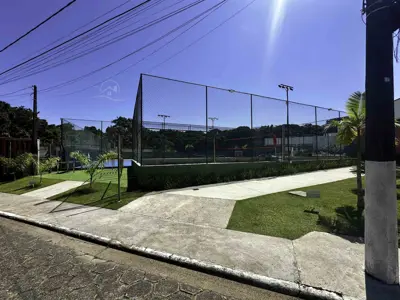 Casa - Sobrado com 4 quartos (sendo 4 suite(s)) a 1000,00 metros praia.
