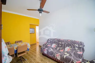 Apartamento - Amplo com 2 dormitórios (sendo 0 suite(s)) a 300,00 metros praia.