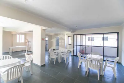 Apartamento - Amplo com 3 dormitórios (sendo 1 suite(s)) a 350,00 metros praia.