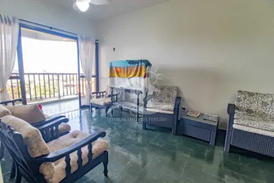 Apartamento - Amplo com 3 dormitórios (sendo 1 suite(s)) a 100,00 metros praia.