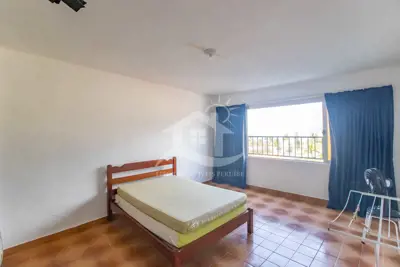 Apartamento - Amplo com 2 dormitórios (sendo 0 suite(s)) a 50,00 metros praia.