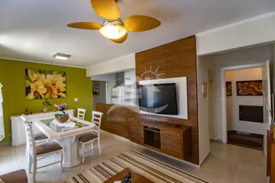 Apartamento - Amplo com 3 dormitórios (sendo 1 suite(s)) a 800,00 metros praia.