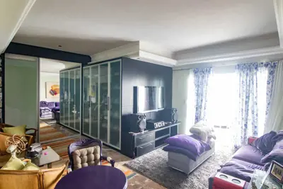 Apartamento - Amplo com 3 dormitórios (sendo 1 suite(s)) a 500,00 metros praia.