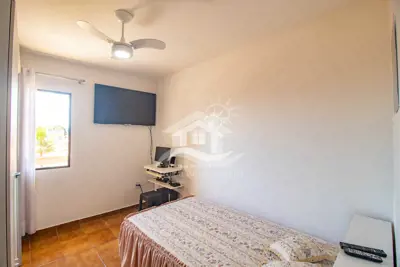 Apartamento - Amplo com 3 dormitórios (sendo 1 suite(s)) a 300,00 metros praia.