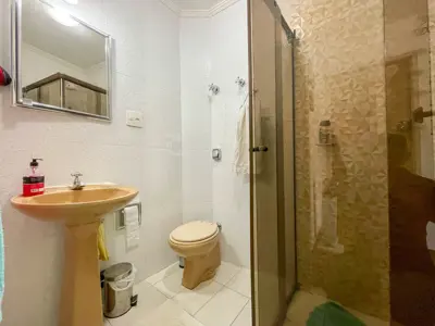 Apartamento - Amplo com 1 dormitórios  a 0,00 metros praia.