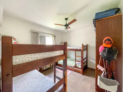 Apartamento - Amplo com 1 dormitórios  a 0,00 metros praia.