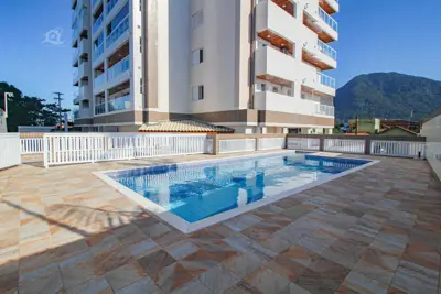 Apartamento - Amplo com 2 dormitórios (sendo 1 suite(s)) a 400,00 metros praia.