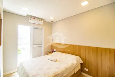 Apartamento - Amplo com 2 dormitórios (sendo 1 suite(s)) a 400,00 metros praia.